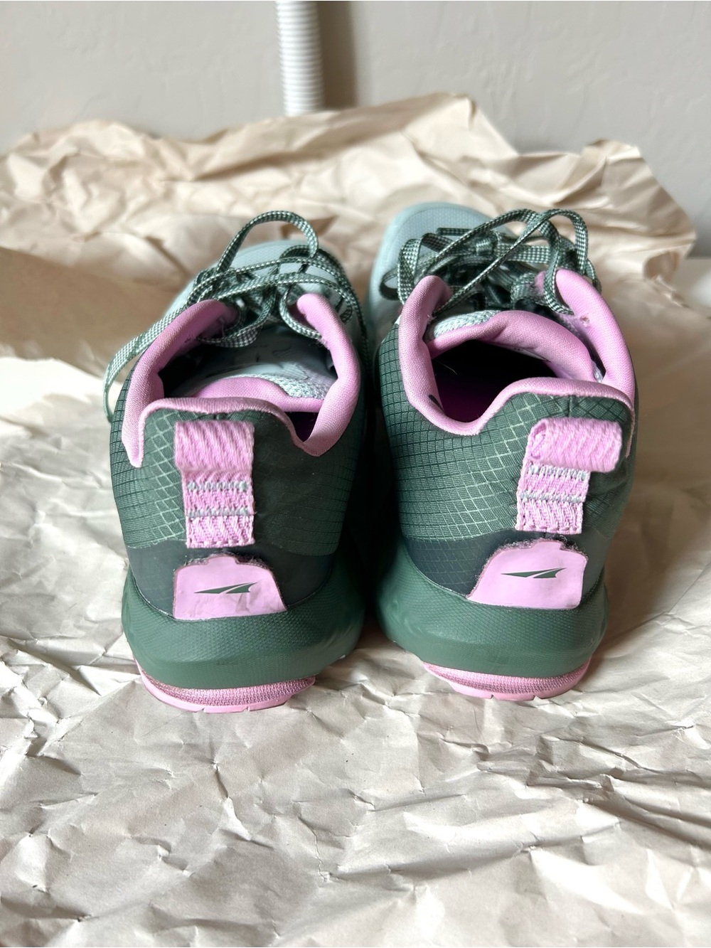 Altra Timp 5 Running Shoes | Woman’s Size 6 Trail Running Hiking Walking Shoes - Picture 5 of 14